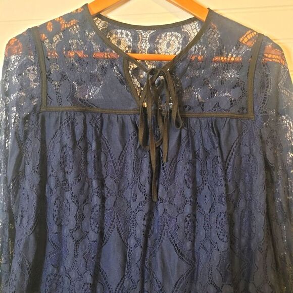 After Market Navy Blue Lacy Blouse, Size S - Picture 6 of 7